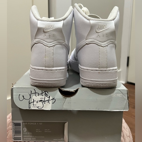 Mens white High top Air Force 1’s - Picture 4 of 4